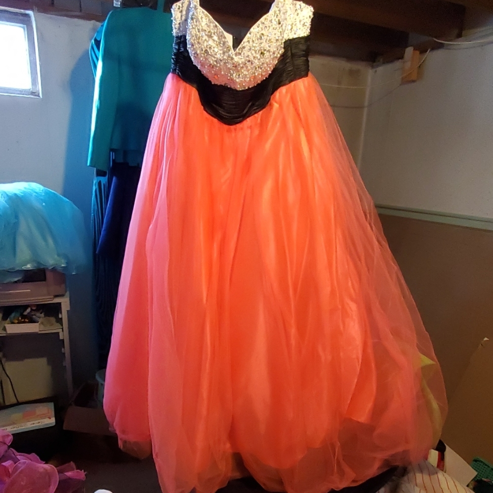 Pageant dress